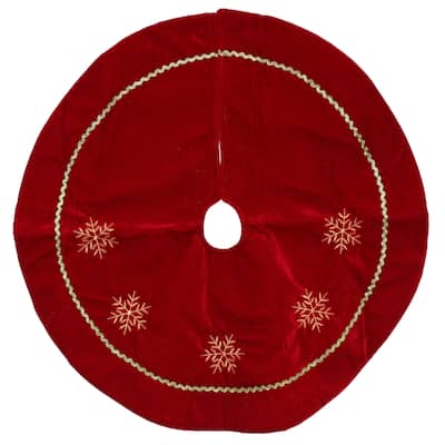 24" Crimson Red and White Snowflakes Christmas Tree Skirt - 24