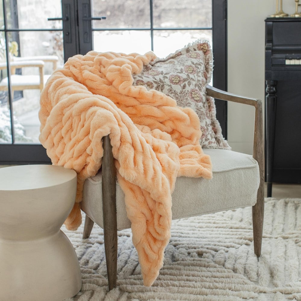 Minky Designs Luxuriously Soft Chic Minky Faux Fur Blankets
