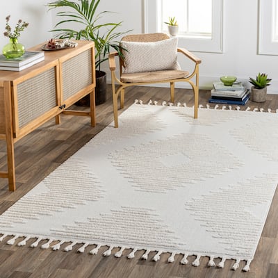 Livabliss Nisha Global Geometric Area Rug