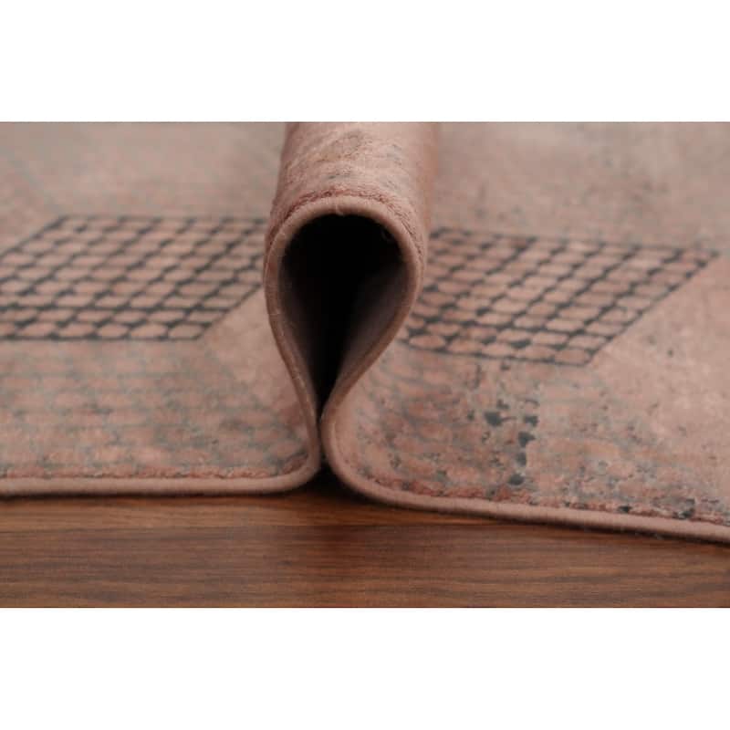 Machine Made Oriental Polyester Carpet Modern Geometric Coral Modern Area Rug - 7' 5'' X 5' 2''