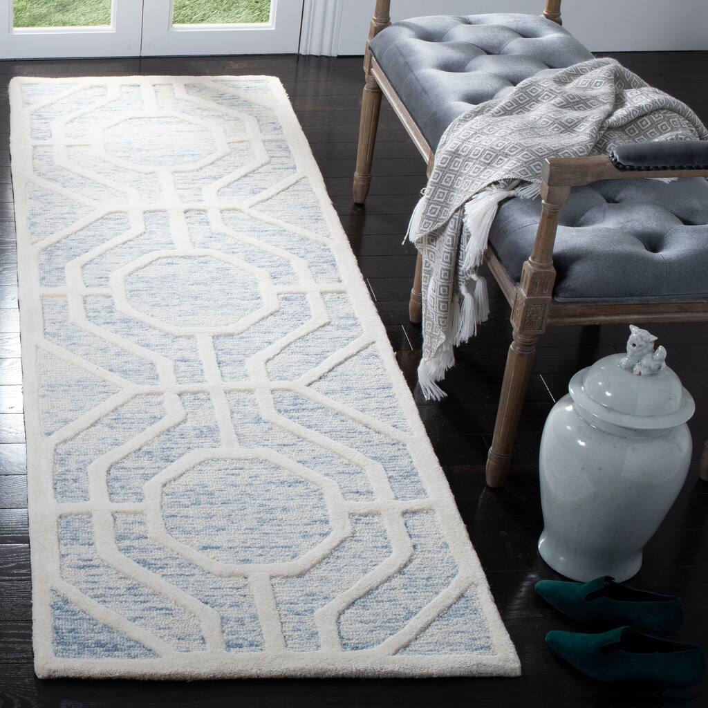 SAFAVIEH Handmade Cambridge Irmelinde Modern Wool Rug