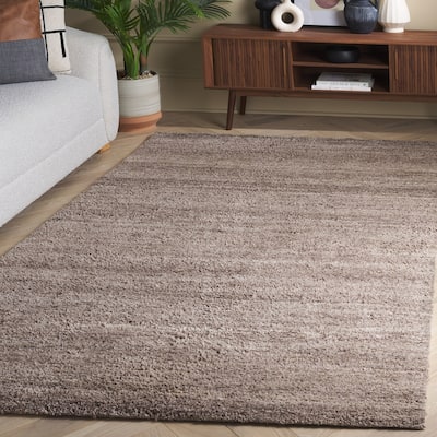 SAFAVIEH Hand-Tufted Himalaya Chimene Modern & Contemporary Wool Rug