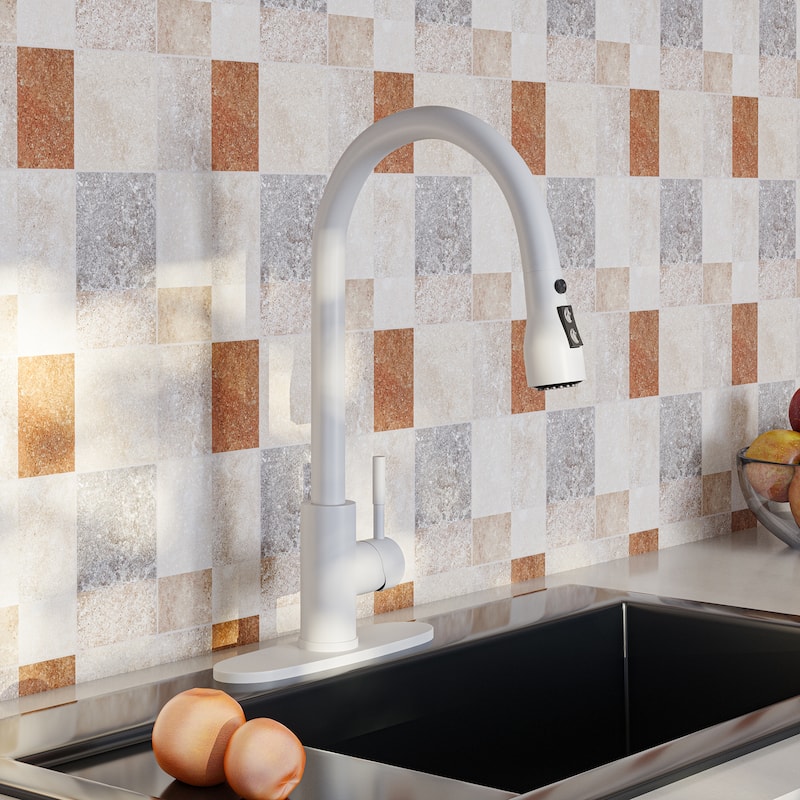 Clihome 3-Function 1 Handle PullDown Sprayer Kitchen Faucet