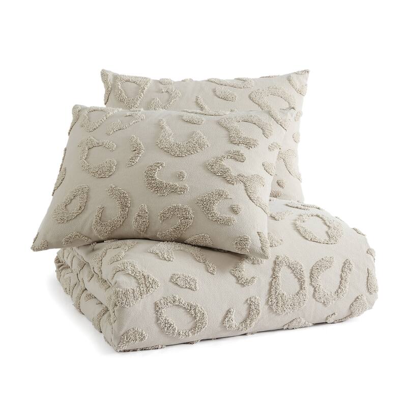 Miya Tufted Cotton Leopard Print Comforter and Sham Set