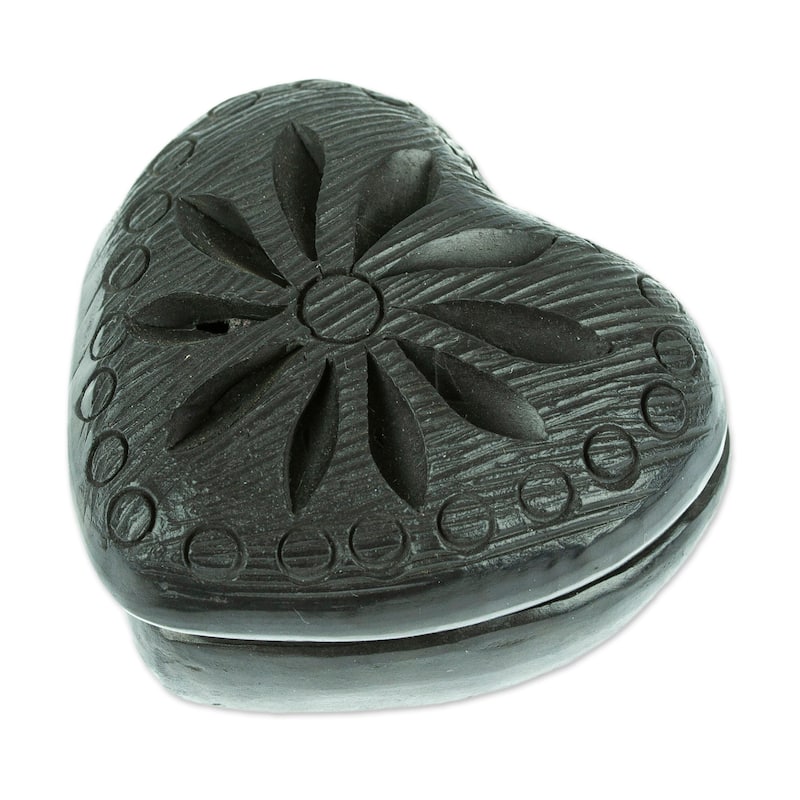 Novica Handmade Heart & Flower Barro Negro Mini Jewelry Box