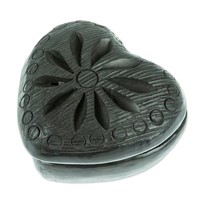 Novica Handmade Heart & Flower Barro Negro Mini Jewelry Box