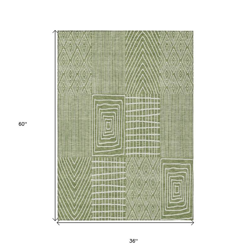 HomeRoots Geometric Transitional Rectangle Outdoor Rug