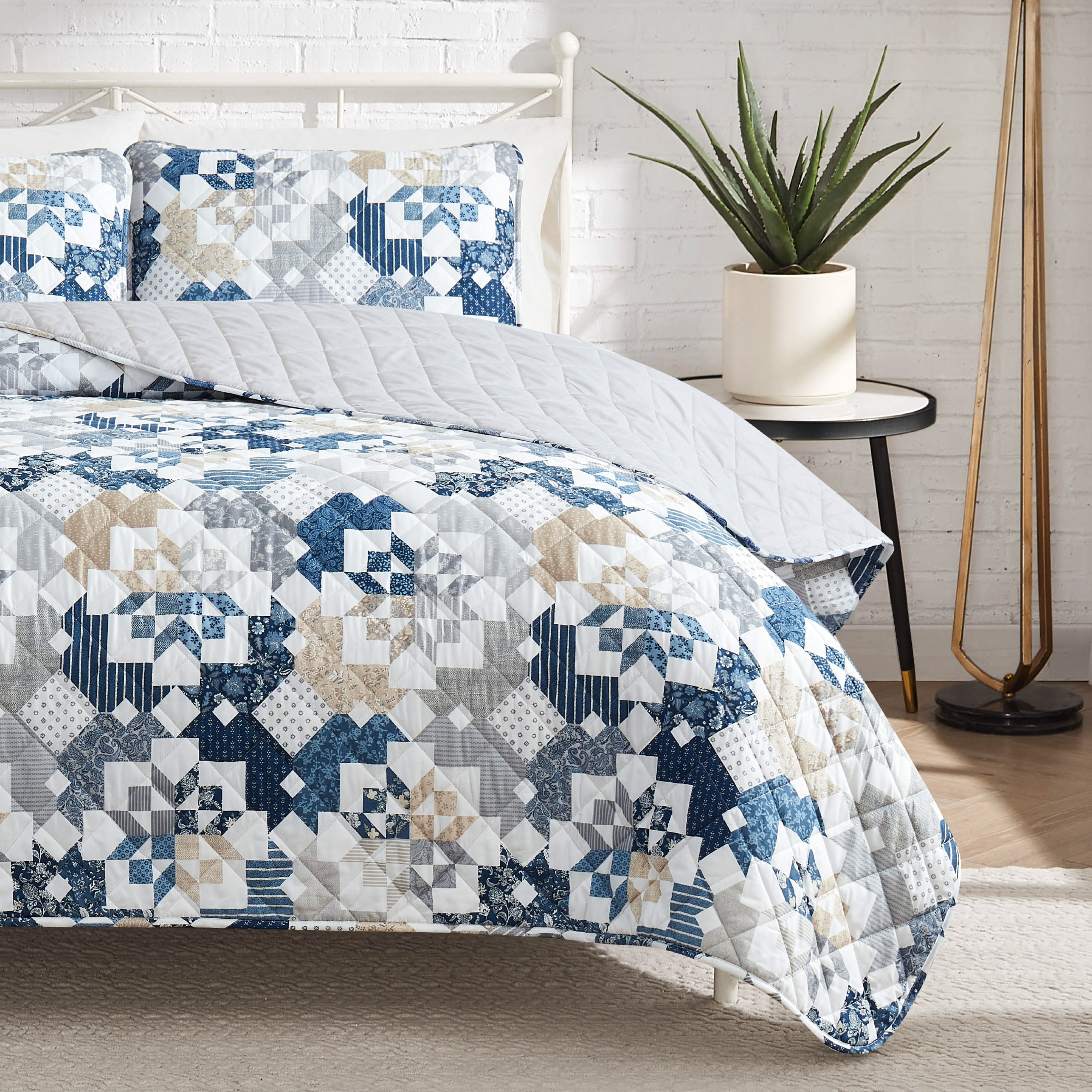 Lucky Brand Serra Patch Reversible Quilt Sets