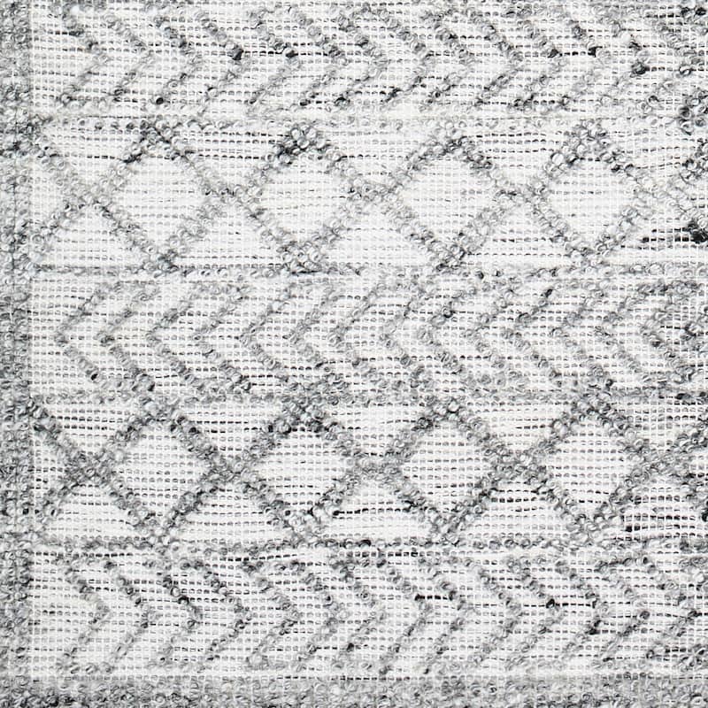 Novenae Handmade Performance Outdoor Safe Area Rug