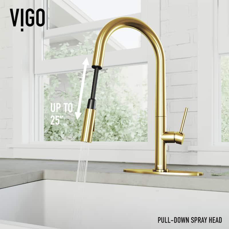 VIGO Greenwich Pull-Down Spray Kitchen Faucet