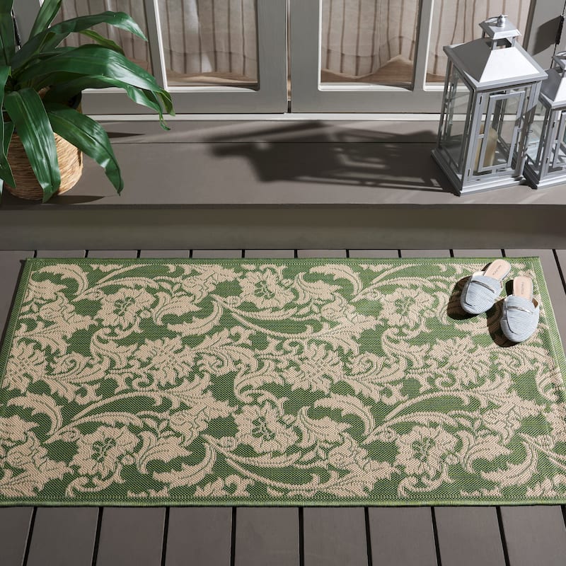 SAFAVIEH Courtyard Nedda Indoor/ Outdoor Waterproof Patio Backyard Rug