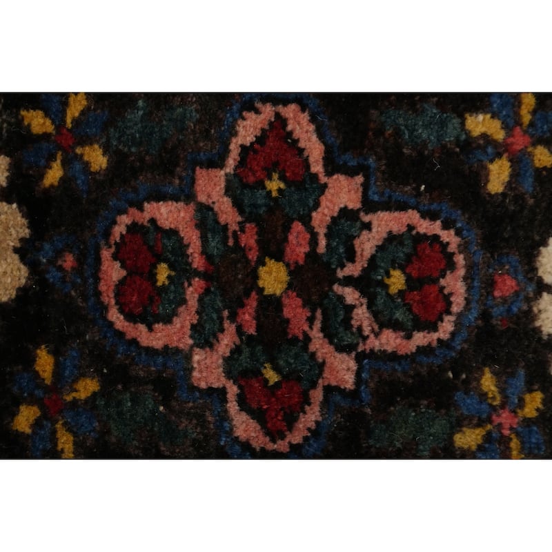 Hand Knotted Oriental 100% Wool Carpet Traditional Floral Beige & Ivories Bakhtiari Area Rug - 6' 3'' X 4' 6''