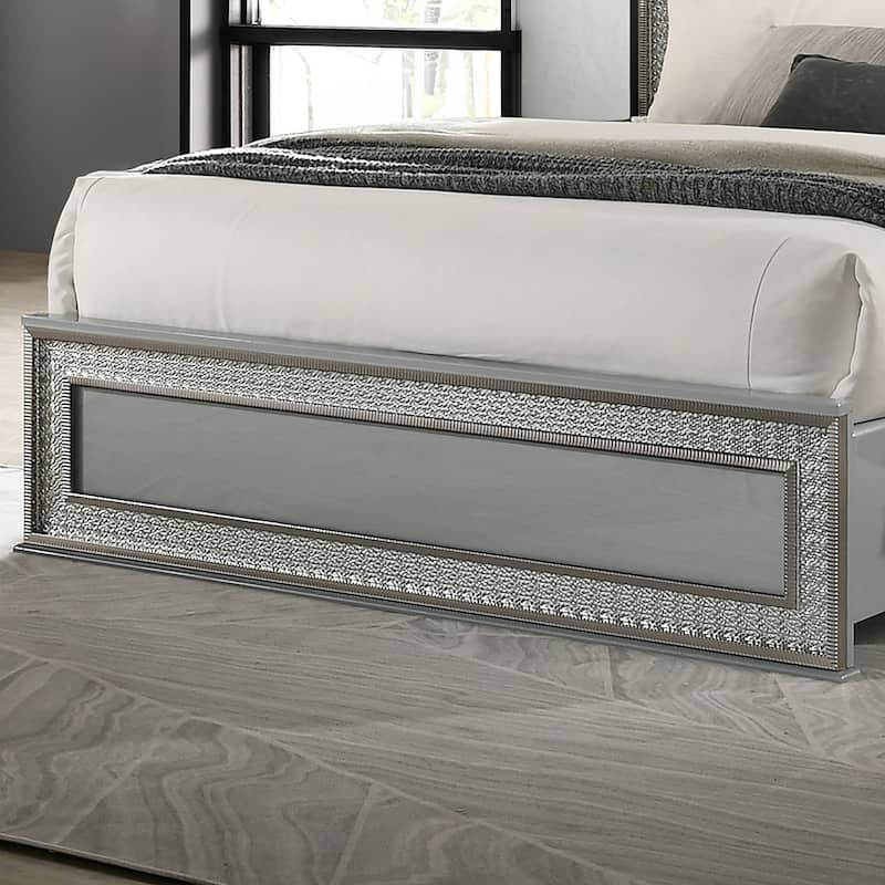 Furniture of America Isabella Glam 5-Piece Metallic Grey Wood Platform Bedroom Set