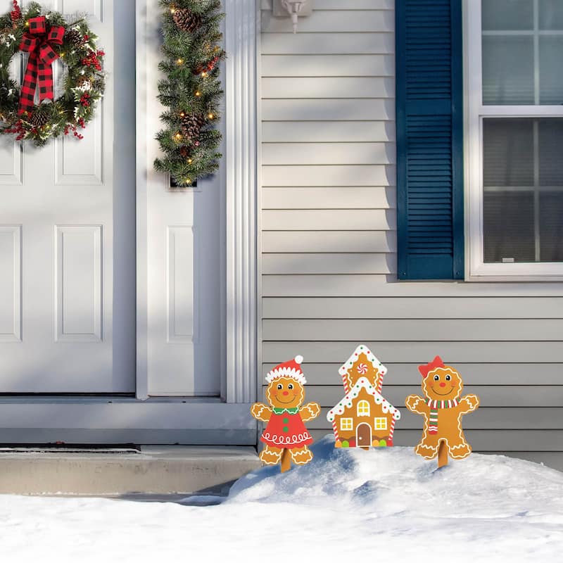 Glitzhome Set of 3 Christmas Wooden Gingerbread Man Yard Stake Garden Decorations