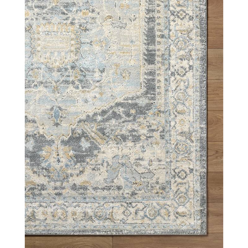 Livabliss Avellino Traditional Area Rug