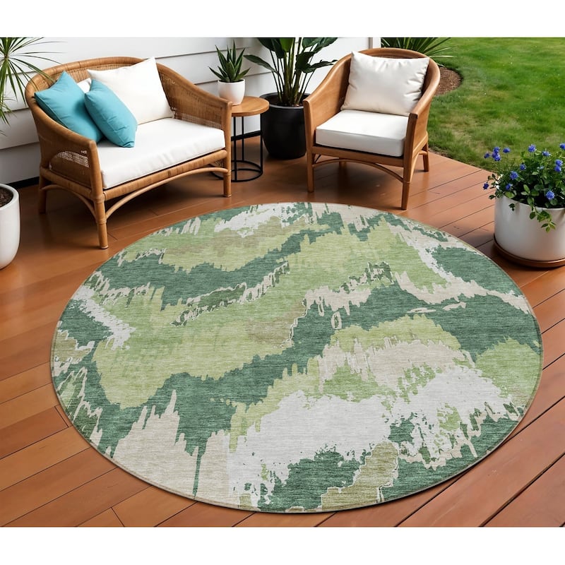HomeRoots Abstract Transitional Rectangle Outdoor Rug - 8' Round