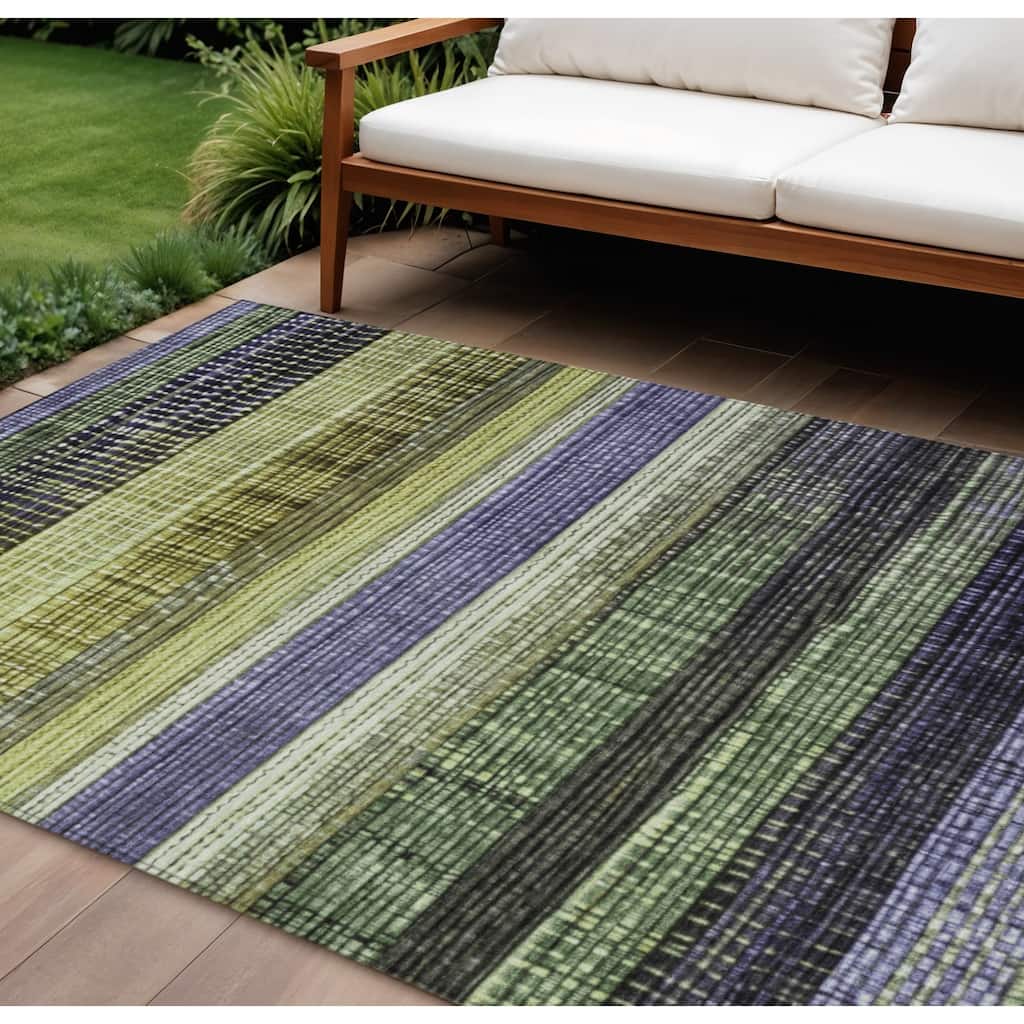 HomeRoots Striped Transitional Rectangle Outdoor Rug