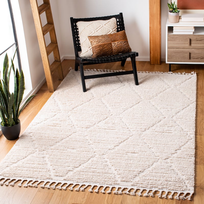 SAFAVIEH Marrakech Moroccan Esperanza Boho Braided Tassel Area Rug - 5'3" x 7'6" - Beige