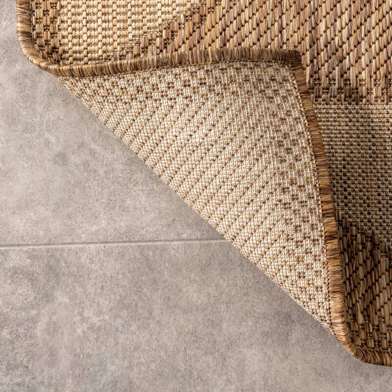 Nuloom Mickey Geometric Indoor/Outdoor Area Rug