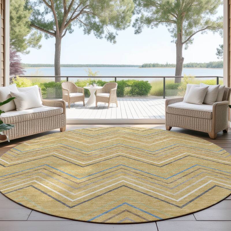 Machine Washable Indoor/ Outdoor Modern Chevron Chantille Rug - Gold - 8' x 8'