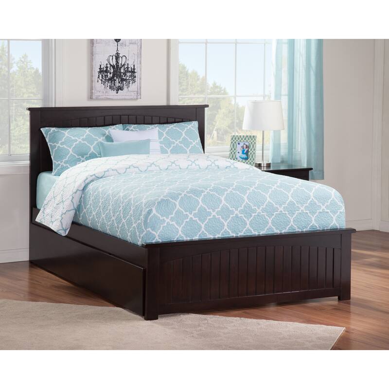 Nantucket Bed with Matching Footboard and Twin XL Trundle