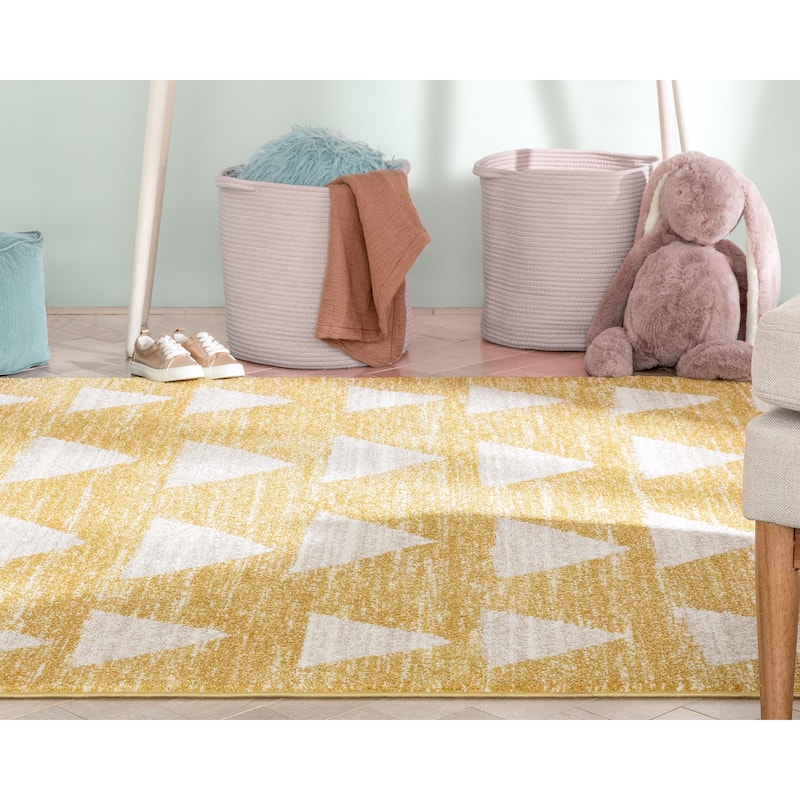 Well Woven Kennedy Triangles Modern Geometric Pattern Area Rug
