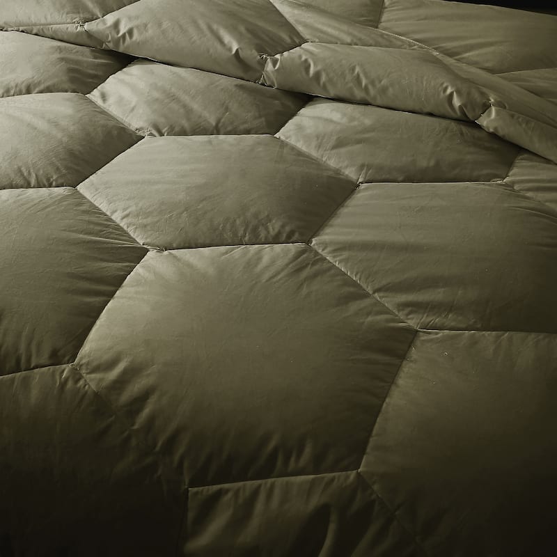 Honeycomb Stitch Down Alternative Comforter