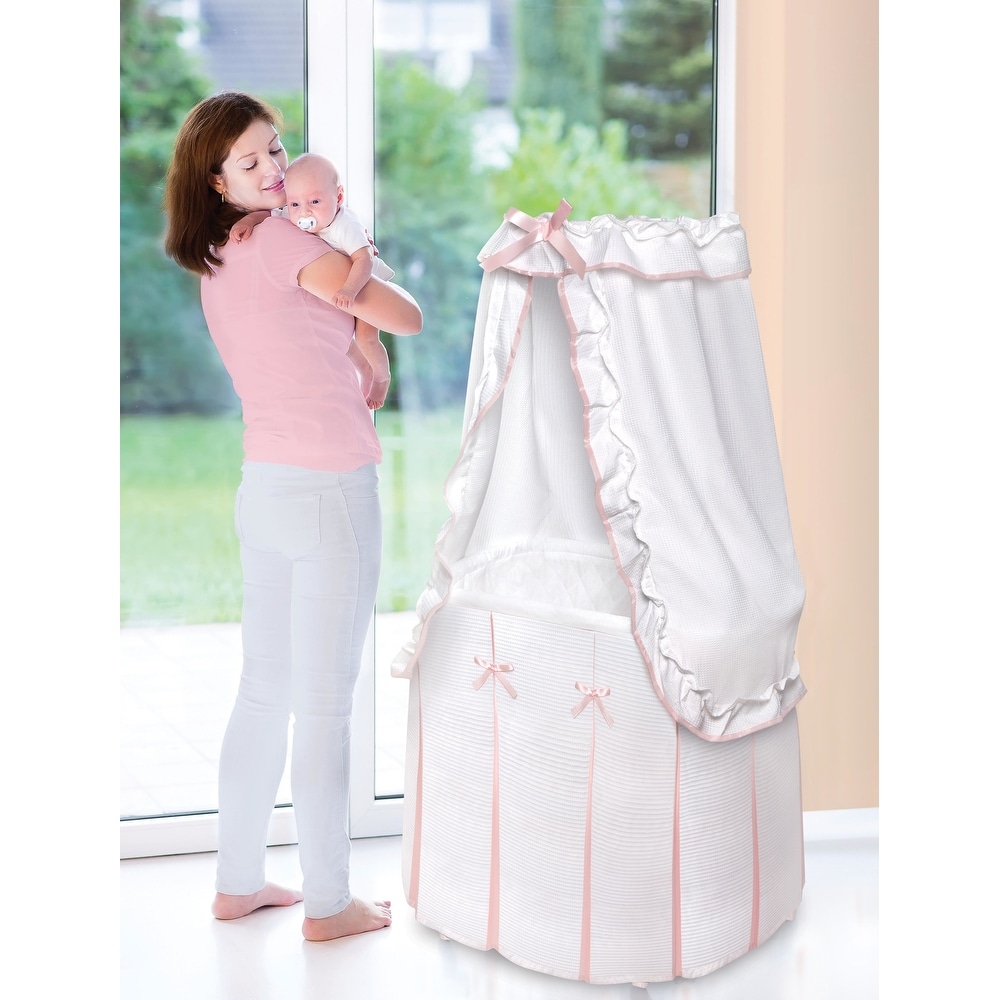 https://ak1.ostkcdn.com/images/products/is/images/direct/6f8162ced46b291c5eebbaf290d27f2faa3bd103/Majesty-Baby-Bassinet-with-Canopy.jpg