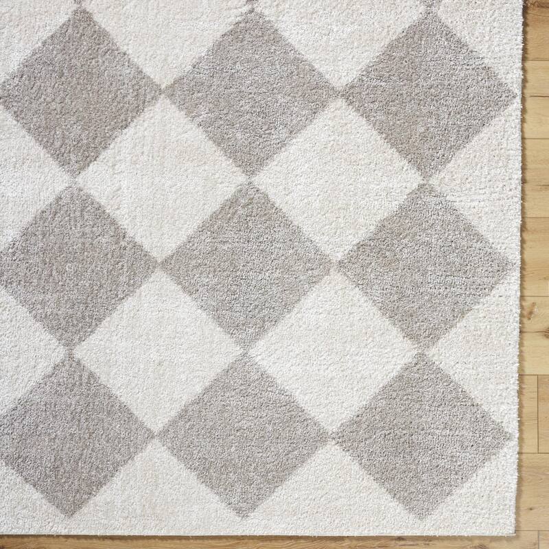 Livabliss Fossay Shag Modern & Contemporary Diamond Washable Area Rug
