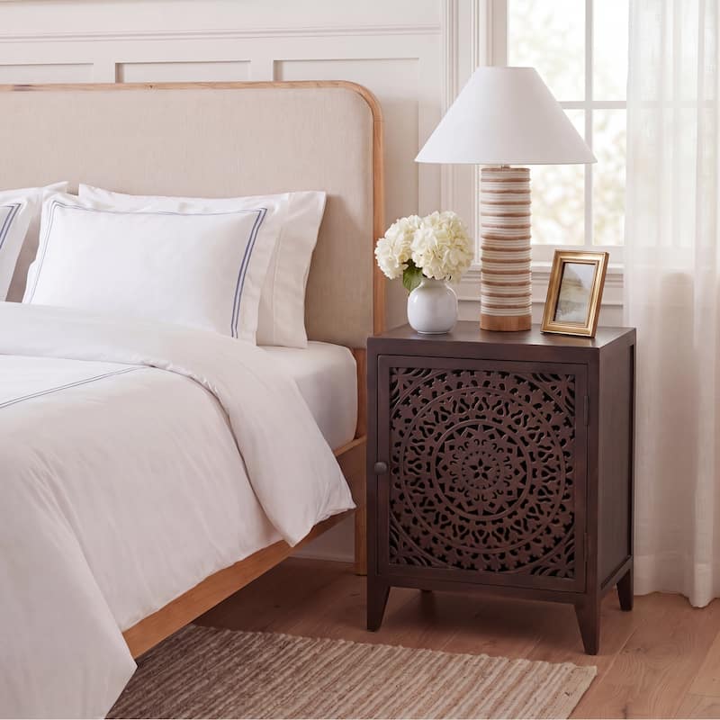 SAFAVIEH Shyann Single-Door Carved Nightstand