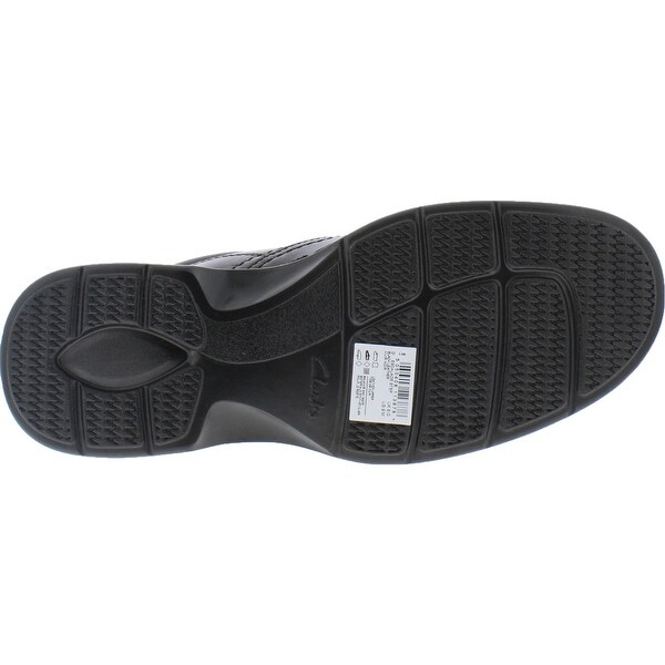 clarks men's escalade