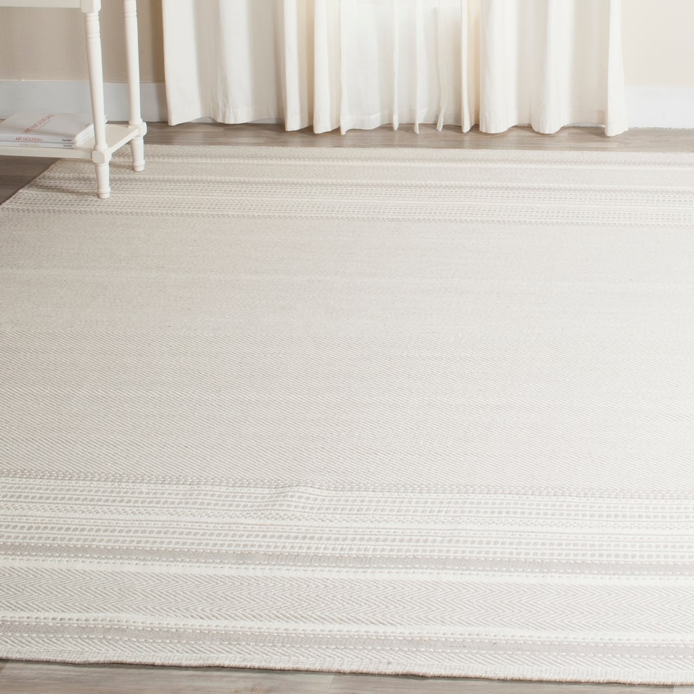 SAFAVIEH Handmade Flatweave Kilim Manrica Wool Rug