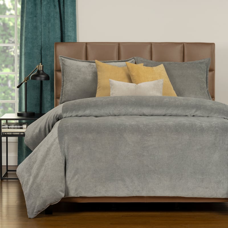 Mixology Padma 7 Piece Duvet Cover and Insert Set - Smoke - Queen