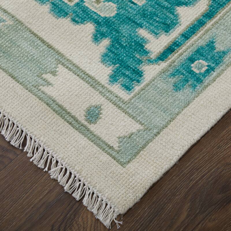 Grand Bazaar Larson Hand Knotted Floral & Botanical Transitional Area Rug