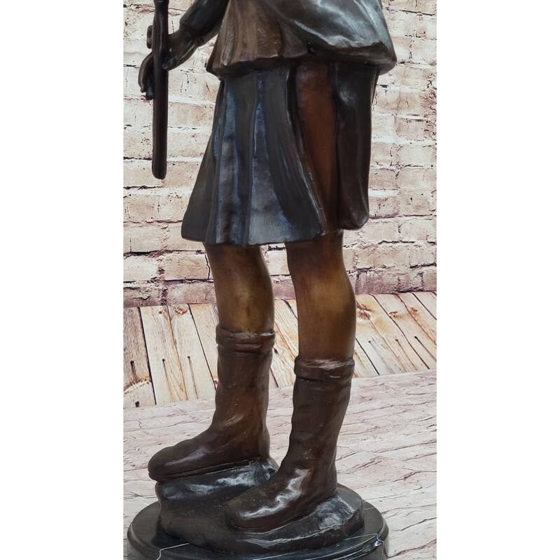 Hand Made Geronimo With Rifle By C.M Russell Bronze Sculpture Figurine