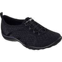 Skechers Women's Relaxed Fit Breathe Easy Fortune-Knit Slip-On Black