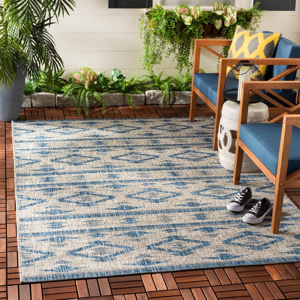 SAFAVIEH Courtyard Fraidel Indoor/ Outdoor Waterproof Patio Backyard Rug