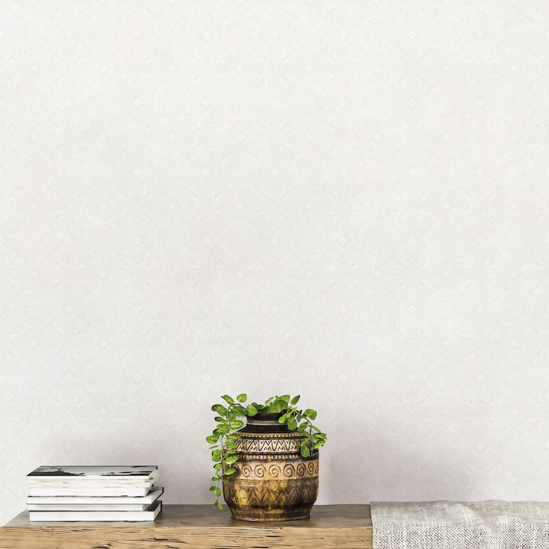 Galerie Wallcoverings Bazaar Geometric Moroccan Paisley Non-woven Metallic Wallpaper Roll