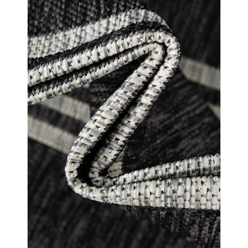 Outdoor Zrand Collection Area Rug