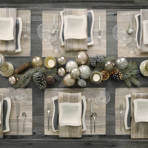Villeroy and Boch Radcliffe Jacquard Placemat Set of 4 - 14" w x 20" l