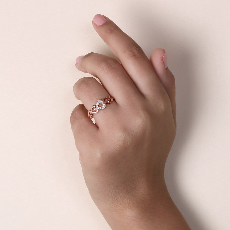 1/20ct TDW Diamond Heart Link Promise Fashion Ring in 10K Rose Gold for Women