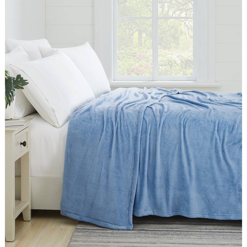 Southshore Fine Linens Premium Fleece Blanket