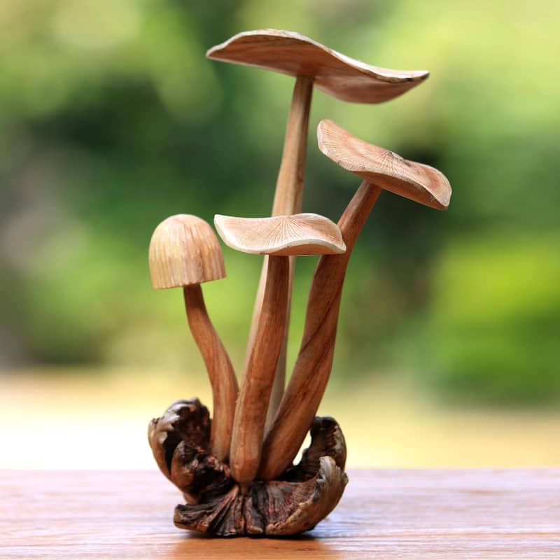 Handmade Majestic Mushroom Wood sculpture (Indonesia)