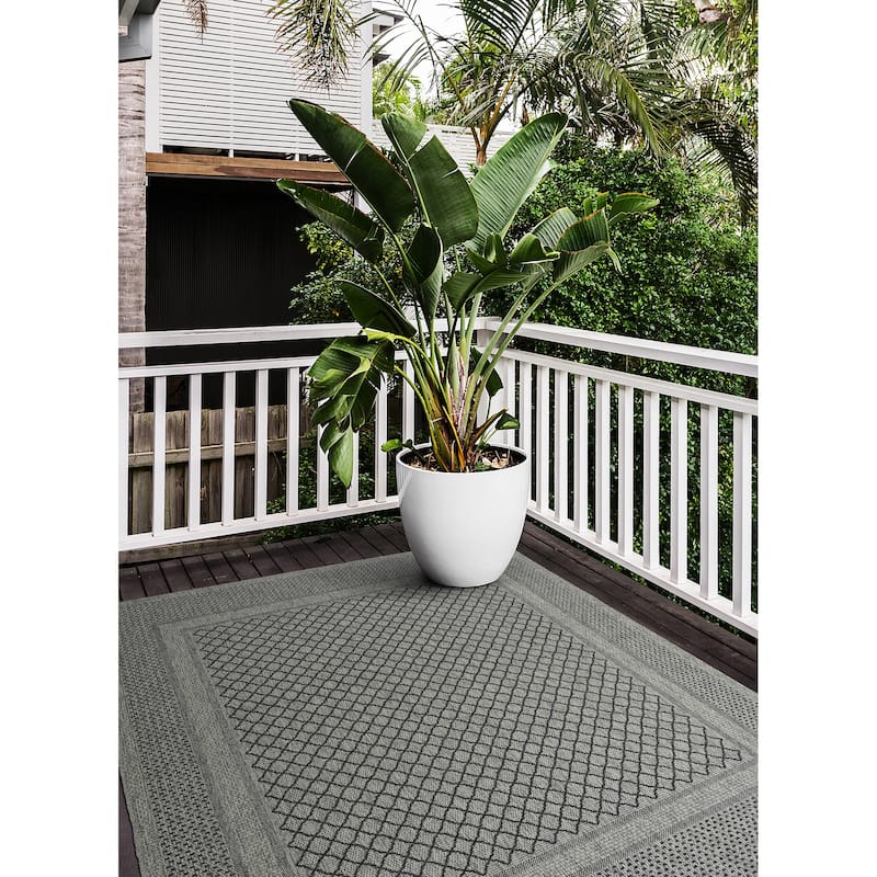 Kaleen Bacalar Collection Indoor Outdoor Polypropylene Area Rug