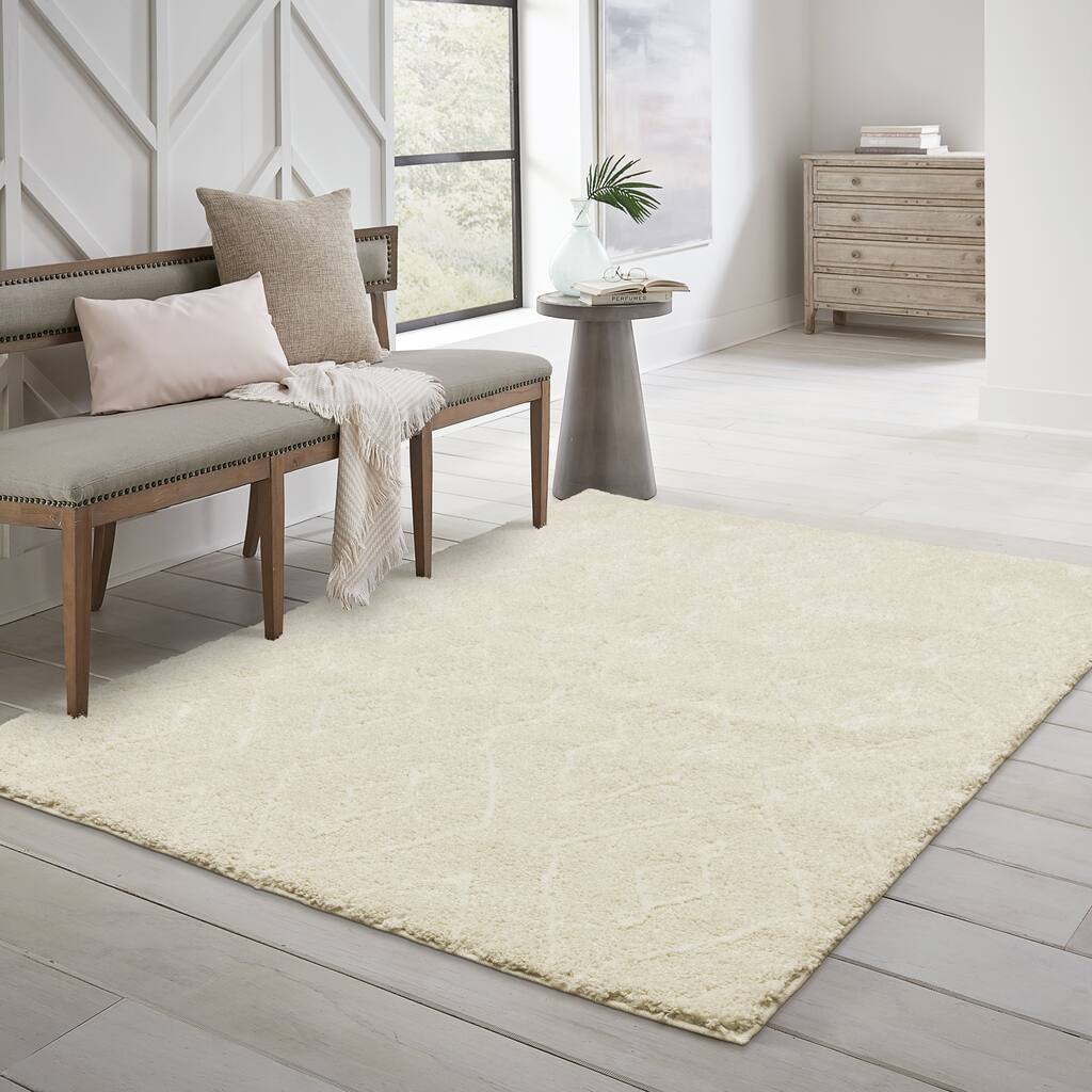 Louisa Diamond Shadows Solid Beige Shag Area Rug