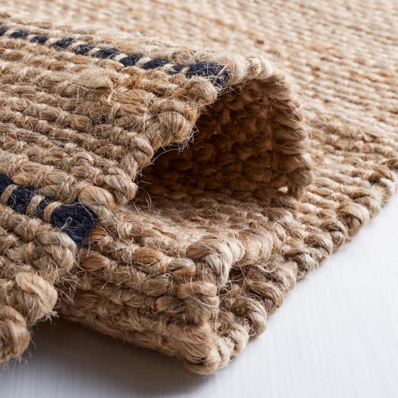 SAFAVIEH Handmade Natural Fiber Paityn Casual Jute Rug