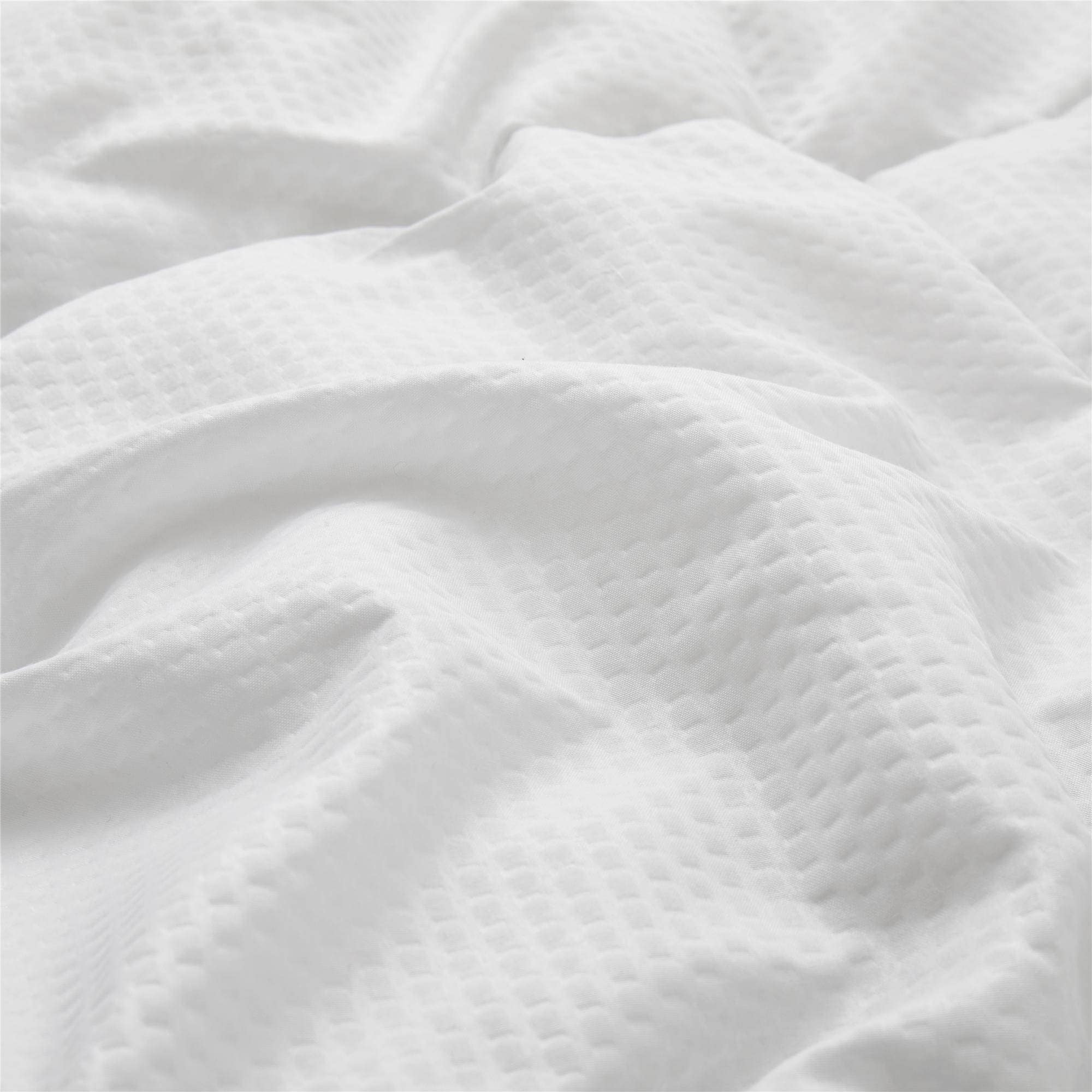 All Season Medium Weight Embossed Reversible Down - Picture 8 of 18