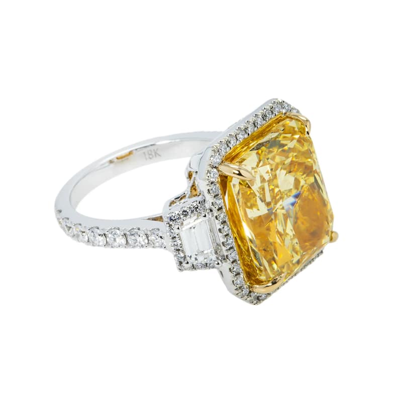 House Of Leon Platinum 12.65ct Radiant Fancy Vivid Yellow Diamond Ring 15.41ctw IGI