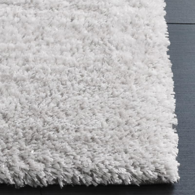 SAFAVIEH Jasmine Renae Glam 1.6-inch Shag Rug