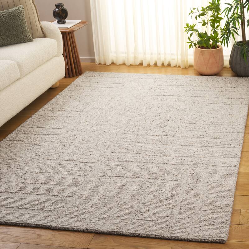SAFAVIEH Handmade Harvest Gwennie Wool Rug - Beige - 6' x 9'